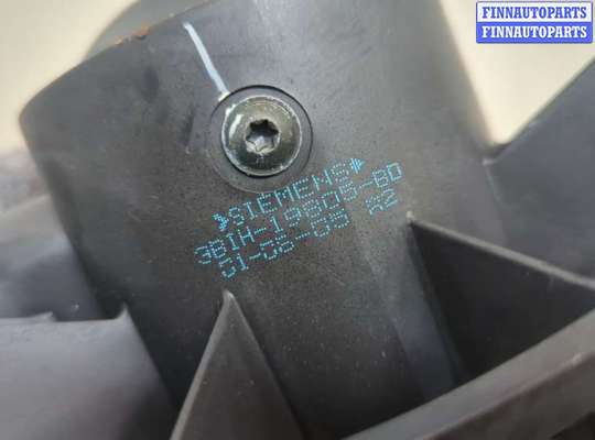 купить Двигатель отопителя (моторчик печки) на Hummer H2