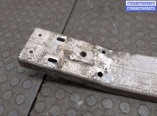 купить Усилитель бампера на Nissan Note E11 2005-2013