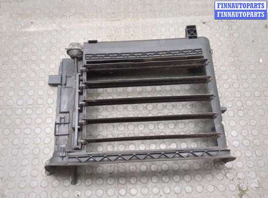 Жалюзи радиатора BM3562781 на BMW 3 E46 1998-2006