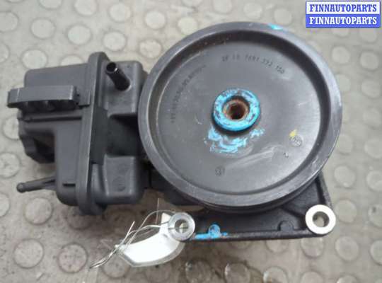 купить Насос гидроусилителя руля (ГУР) на Mercedes C W204 2006-2015