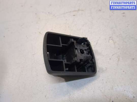 купить Кронштейн козырька солнцезащитного на Land Rover Discovery Sport 2014-2022