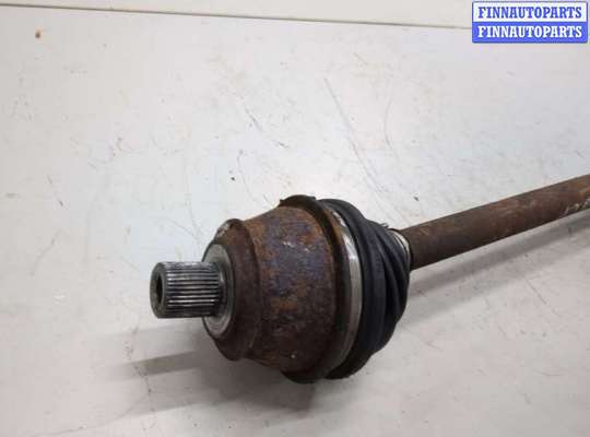 Приводной вал (Полуось в сборе) на Audi A8 (D3, 4E)