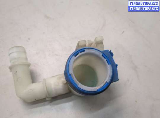 купить Горловина заливная бачка омывателя на Volkswagen Tiguan 2016-2020