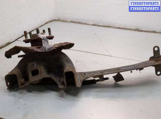 купить Ступица (кулак, цапфа) на Volvo V50 2004-2012