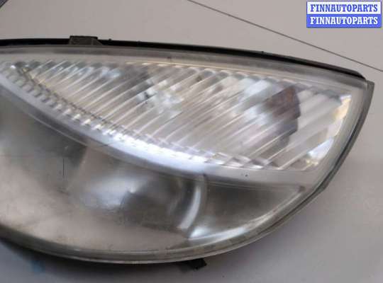 Фара передняя на Renault Scenic II