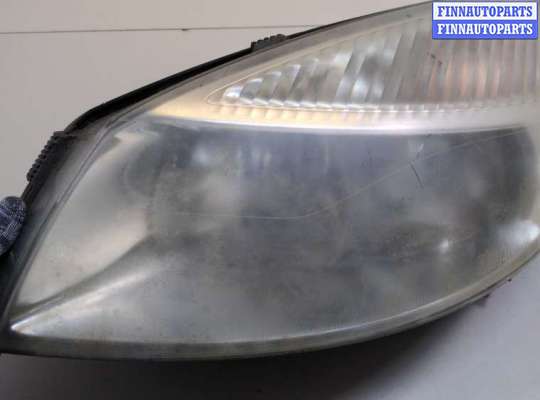 Фара передняя на Renault Scenic II