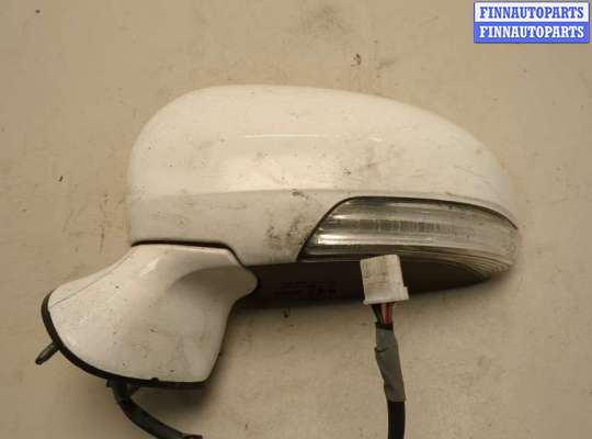 Зеркало боковое на Toyota Avensis III (T270)