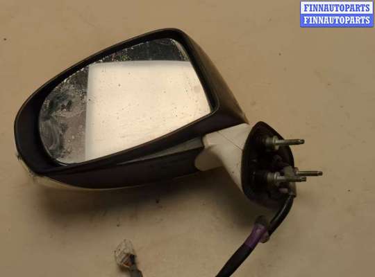 Зеркало боковое на Toyota Avensis III (T270)