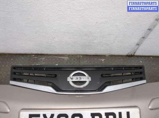 купить Решетка радиатора на Nissan Note E11 2005-2013