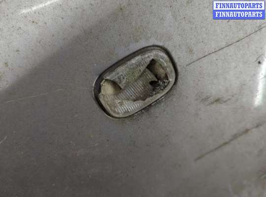 купить Крыло на Toyota Previa (Estima) 2000-2006