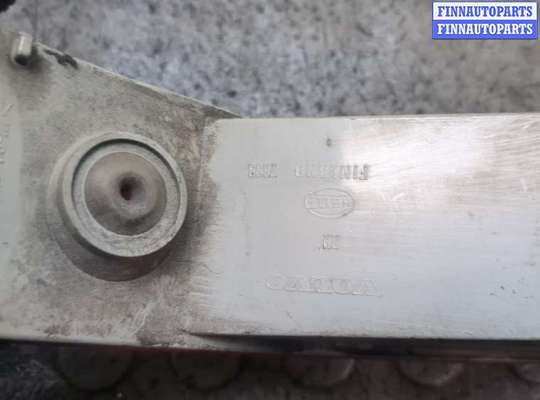 купить Фонарь противотуманный на Volvo XC90 2002-2014