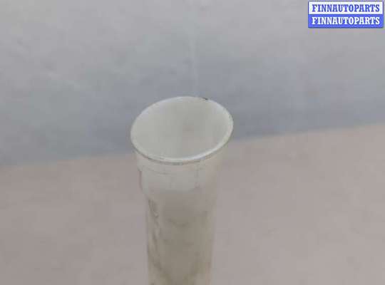 купить Бачок омывателя на Toyota Auris E15 2006-2012