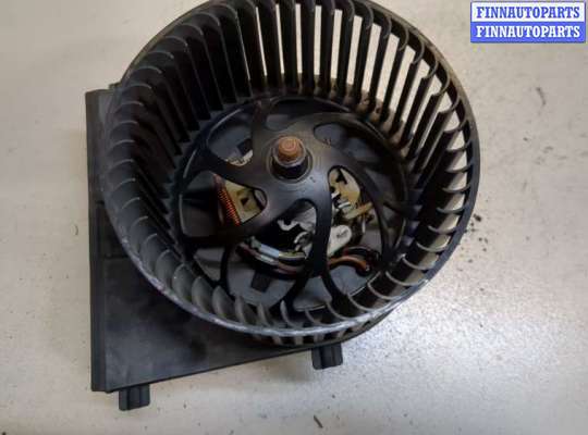 Мотор отопителя на Volkswagen Lupo (6X)