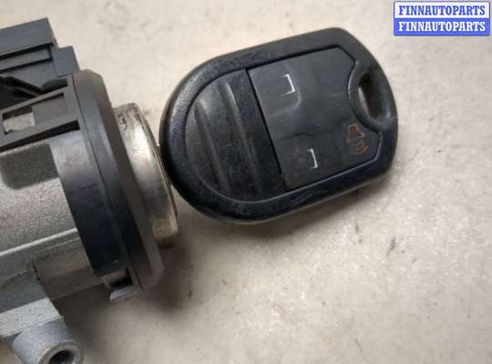 Замок зажигания с ключом на Ford Mustang V