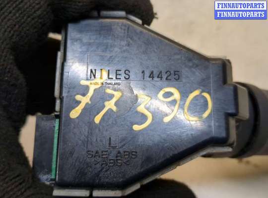 купить Переключатель поворотов на Nissan NV200 2009-2025