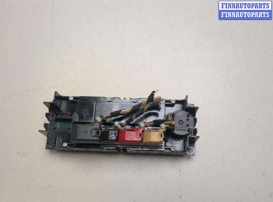 купить Переключатель отопителя (печки) на Skoda Octavia Tour 1996-2011