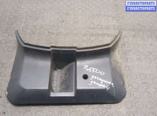 купить Накладка крышки багажника (двери) на Mitsubishi Pajero 2006-2022