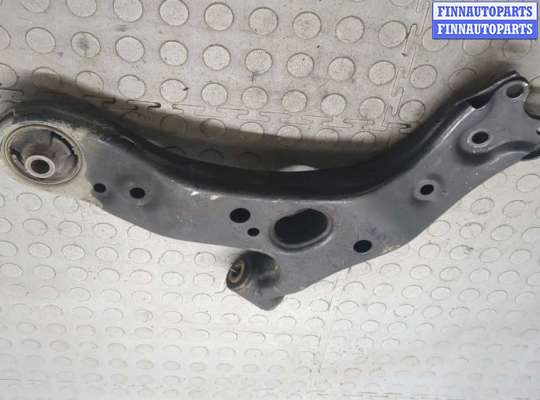 купить Рычаг подвески на Toyota Corolla E15 2006-2013