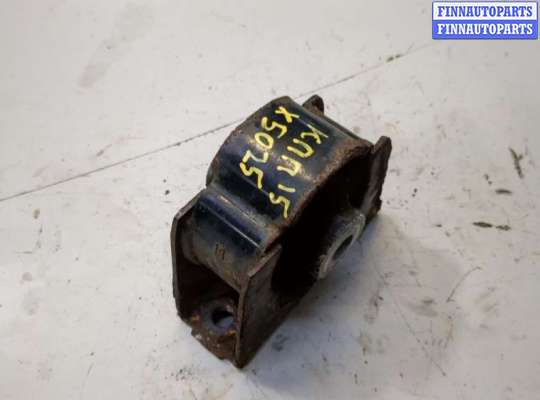 купить Подушка крепления КПП на Toyota Auris E15 2006-2012
