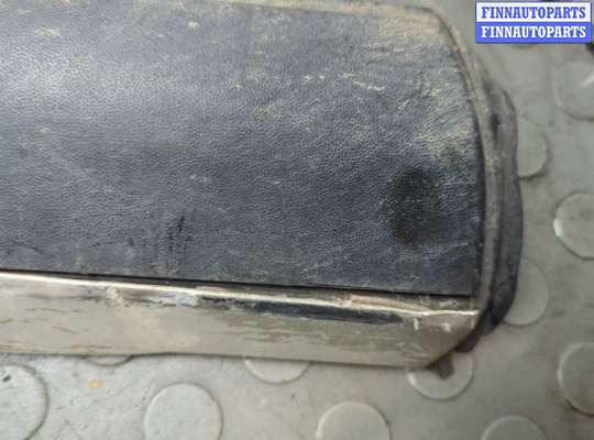 купить Молдинг двери на Volkswagen Touareg 2002-2007