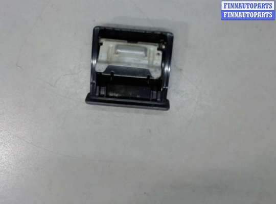 купить Пепельница на Mitsubishi Montero Sport / Pajero Sport 1996-2008