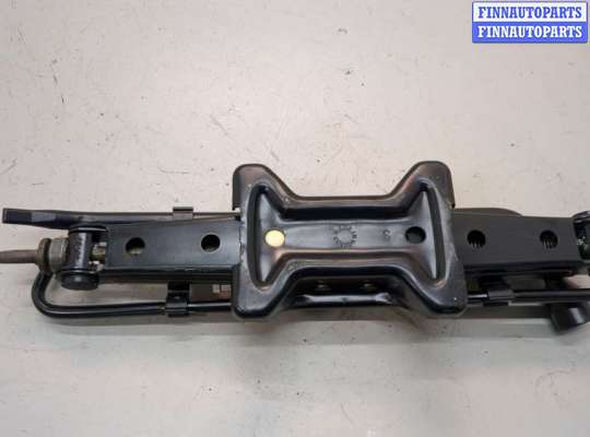 купить Набор инструментов штатный на Ford Escape 2007-2012