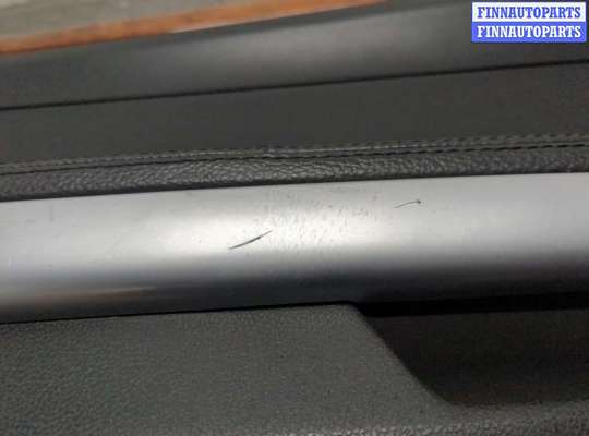 купить Дверная карта (Обшивка двери) на Mercedes ML W164 2005-2011