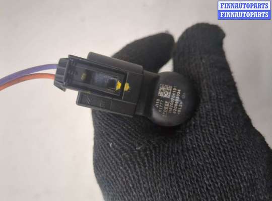 купить Форсунка топливная на Renault Scenic 2009-2012