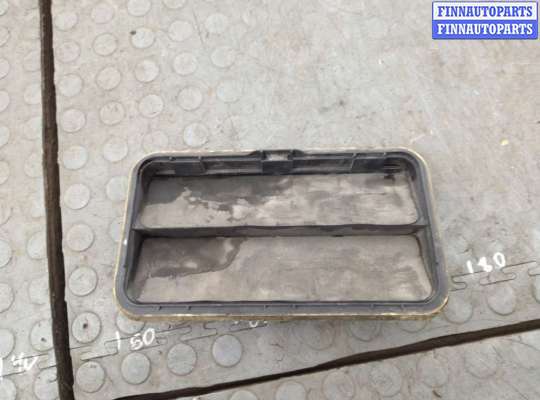 купить Пластик (обшивка) внутреннего пространства багажника на Toyota Camry V40 2006-2011