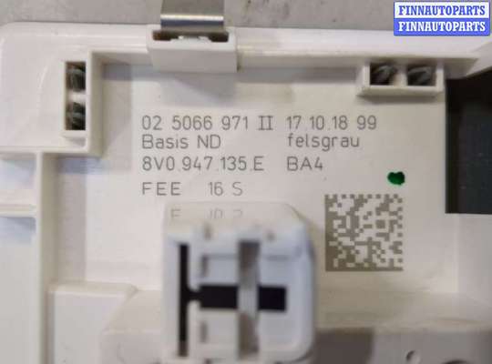 купить Фонарь салона (плафон) на Audi A3 (8V) 2012-2020