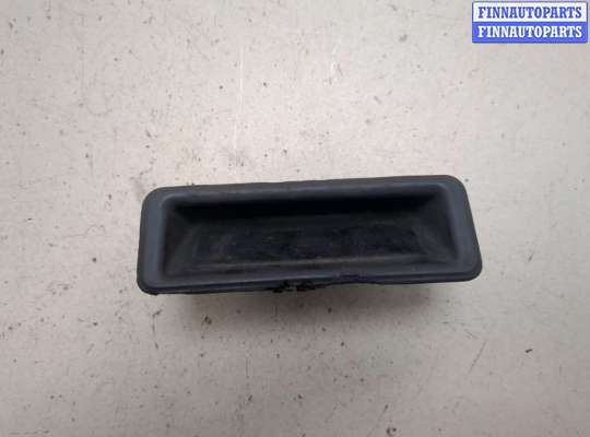 купить Кнопка открывания багажника с крышки на BMW 5 E60 2003-2010