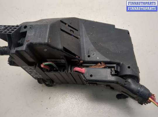 купить Блок предохранителей на Land Rover Freelander 2 2006-2014