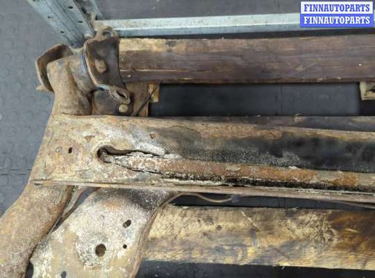 купить Ступица (кулак, цапфа) на Renault Logan 1 2004-2014