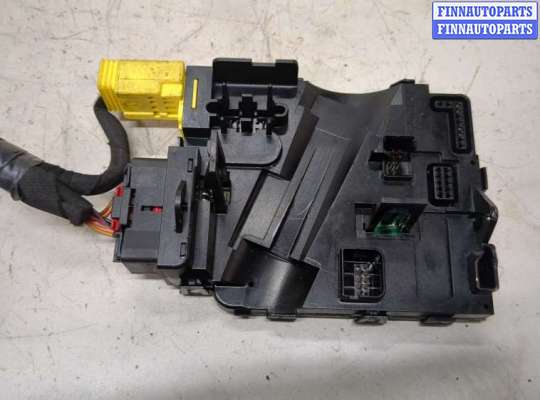 купить Блок управления подрулевыми переключателями на Volkswagen Golf 6 2009-2012