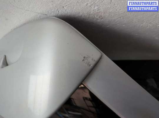 купить Крышка (дверь) багажника на Mitsubishi Space Wagon 1999-2004