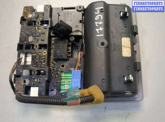 купить Фонарь салона (плафон) на Toyota Camry V40 2006-2011