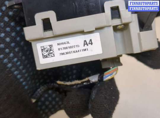 купить Переключатель отопителя (печки) на Acura RDX 2006-2013