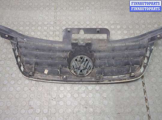 купить Решетка радиатора на Volkswagen Touran 2003-2006