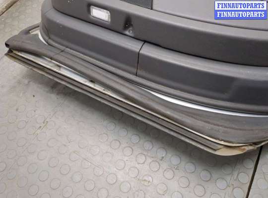 купить Дверная карта (Обшивка двери) на Volkswagen Phaeton 2002-2010