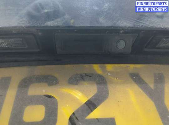 купить Обшивка крышки (двери) багажника на Volkswagen Sharan 2010-2015