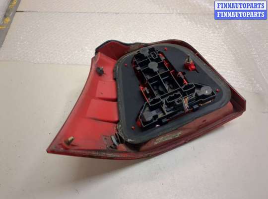 купить Фонарь (задний) на Volkswagen Golf 4 1997-2006