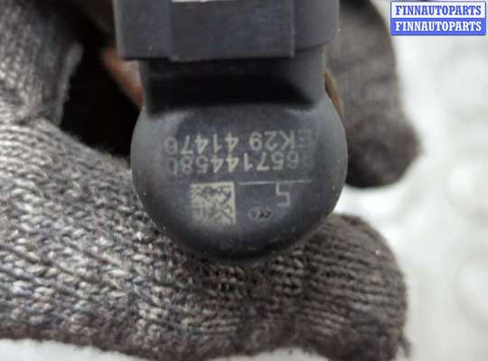 Форсунка топливная на Ford Focus II