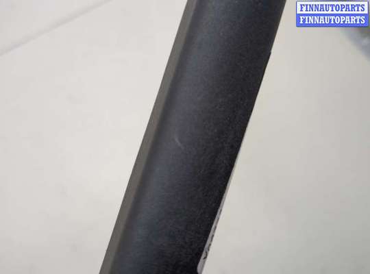 Поводок дворника на Volvo C30