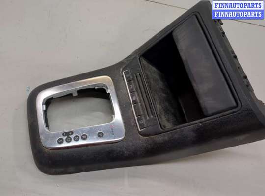купить Пластик центральной консоли на Volkswagen Tiguan 2007-2011