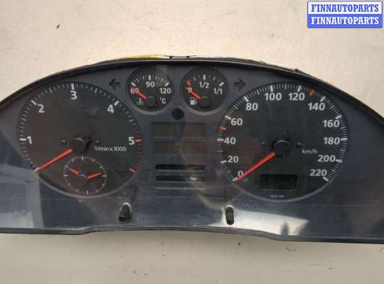 Щиток приборов (приборная панель) AU1734876 на Audi A4 (B5) 1994-2000
