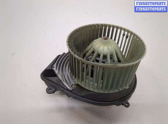 Двигатель отопителя (моторчик печки) AU1733621 на Audi A4 (B5) 1994-2000