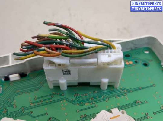 купить Щиток приборов (приборная панель) на Nissan Note E11 2005-2013