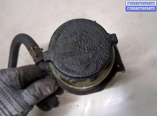купить Бачок гидроусилителя на Toyota Tundra 2007-2013