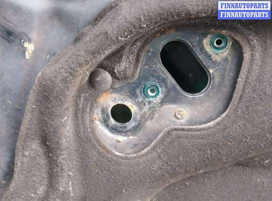 купить Решетка радиатора на Mercedes C W203 2000-2008