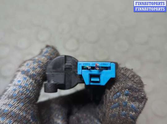 купить Электропривод заслонки отопителя на Volkswagen Touareg 2002-2007